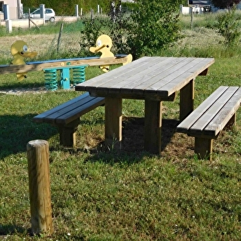 Aire de pique-nique de Villiers Louis - VILLIERS-LOUIS