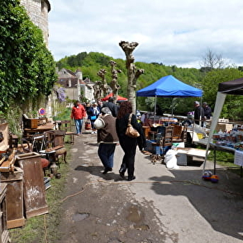 Vide-Greniers de Noyers-sur-Serein - NOYERS