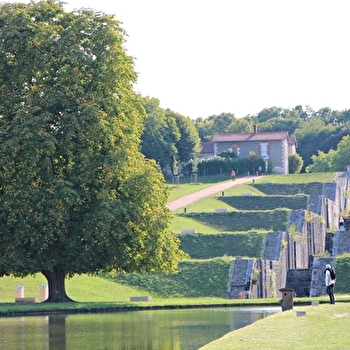 Aire de pique-nique des 7 écluses - ROGNY-LES-SEPT-ECLUSES