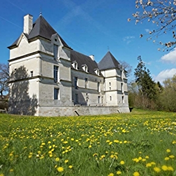 Une visite originale et authentique dans un château familial - NUITS