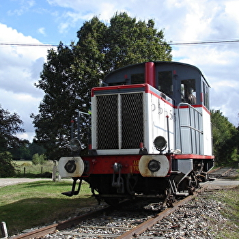 Monte à bord du Transpoyaudin pour un voyage animé ! - TOUCY