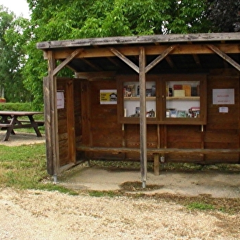 Boîte à livres - LUCY-SUR-YONNE