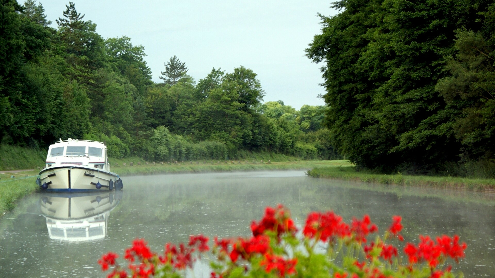 Le canal du Nivernais, une itinérance fluviale