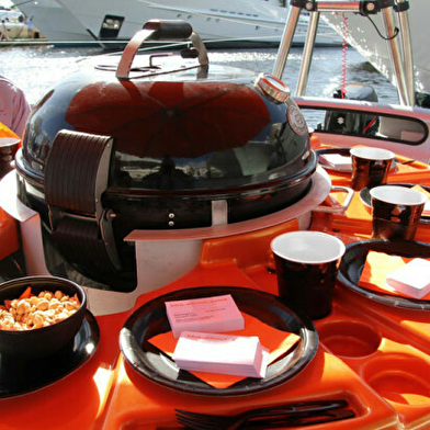 Flipper Nautic - BBQ Boat