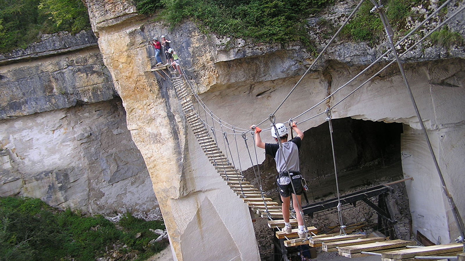 Ce parcours sur rocher te donnera à coup sûr des sensations fortes. Prêt à tenter l'aventure ?