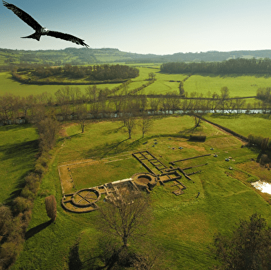 Découvre l’histoire et les richesses naturelles du site des Fontaines salées en t’amusant !