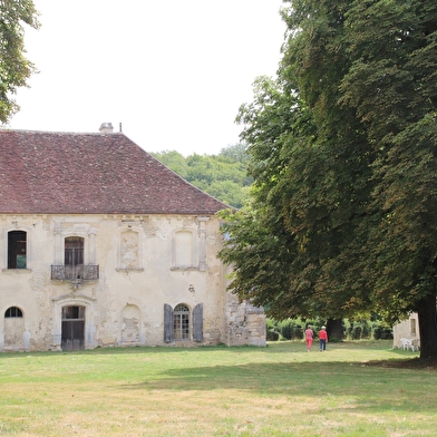 Abbaye Cistercienne Notre-Dame de Quincy