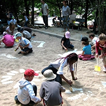 Un vrai champ de fouilles pour découvrir des fossiles de dinosaures... et pas que ! - CHAMOUX