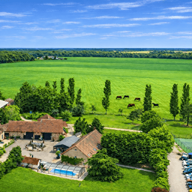Les Maisons Blanches - Gîte d'Événements