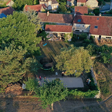 Hébergement à Mailly-la-Ville