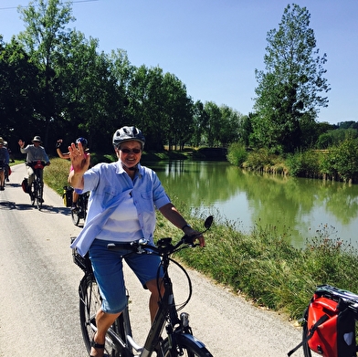 Balade à vélo Le Long du Canal de Bourgogne