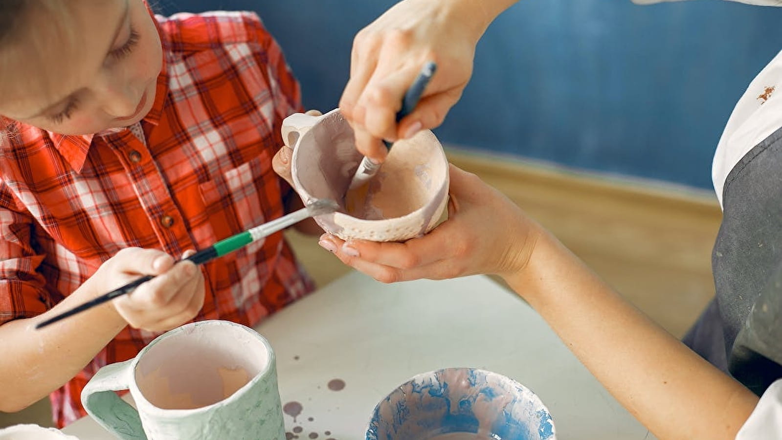 Un atelier pour préparer les fêtes de Noël.