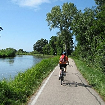 Découvrez en vélo la Bourgogne le long des canaux / 7 jours - MONTBARD