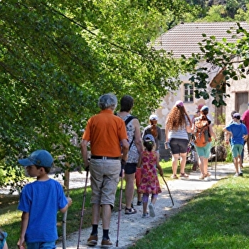 Balade commentée - À la découverte de la vallée du Cousin, le long du chemin bleu - AVALLON