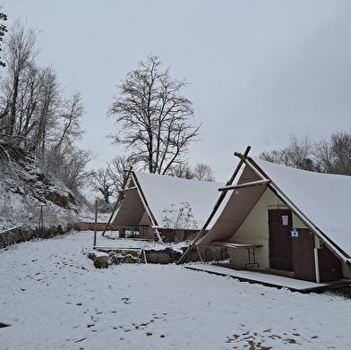 Au Hameau des Pierreux