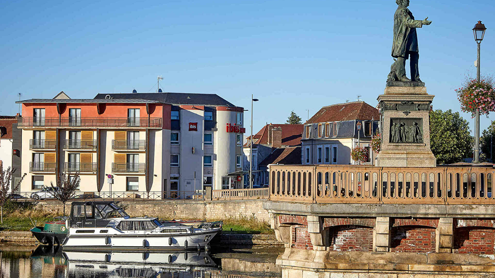 Ibis Auxerre Centre