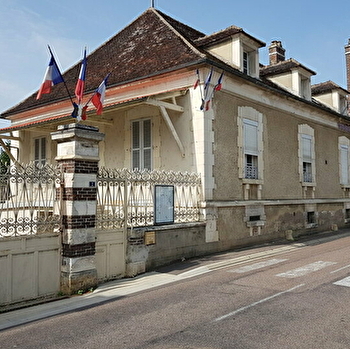 La bonn'marche - Un chemin, une école® - BONNARD