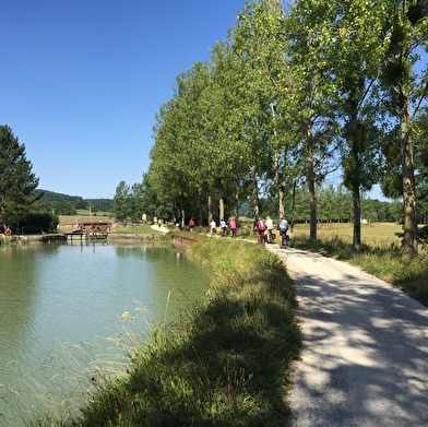 En Bourgogne le long des canaux / 8 jours  