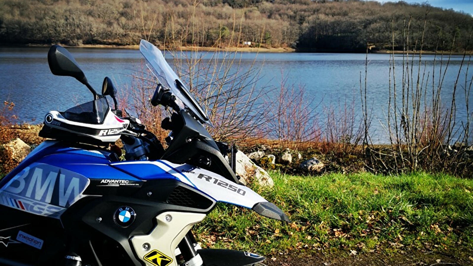 Les lacs du Morvan Auto/Moto