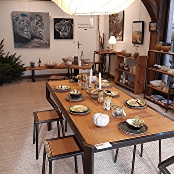 La Boutique 'Art d'Ici' de Noël - SAINT-FARGEAU