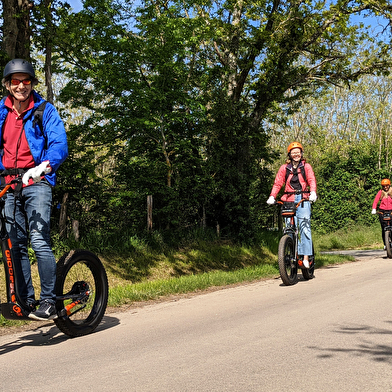 Saint-Georges-sur-Baulche - Evasion en forêt à E-Trott