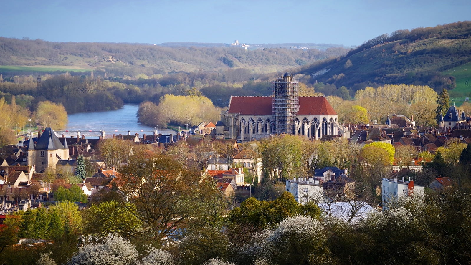 Cité fortifiée médiévale