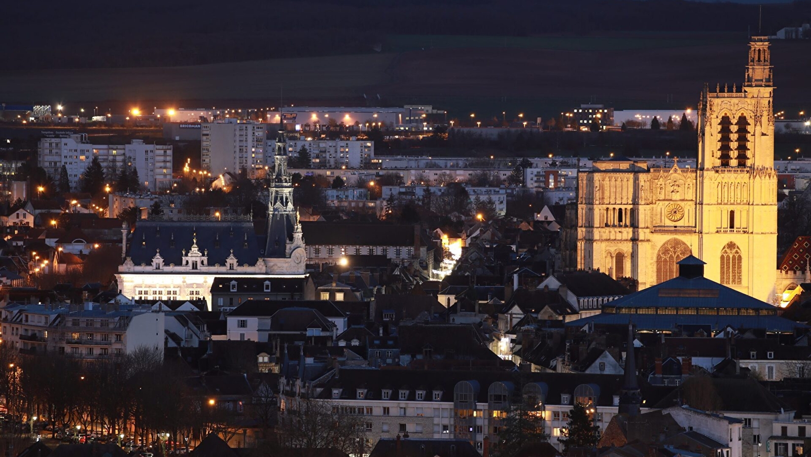 Visite nocturne : Trio villeneuvien