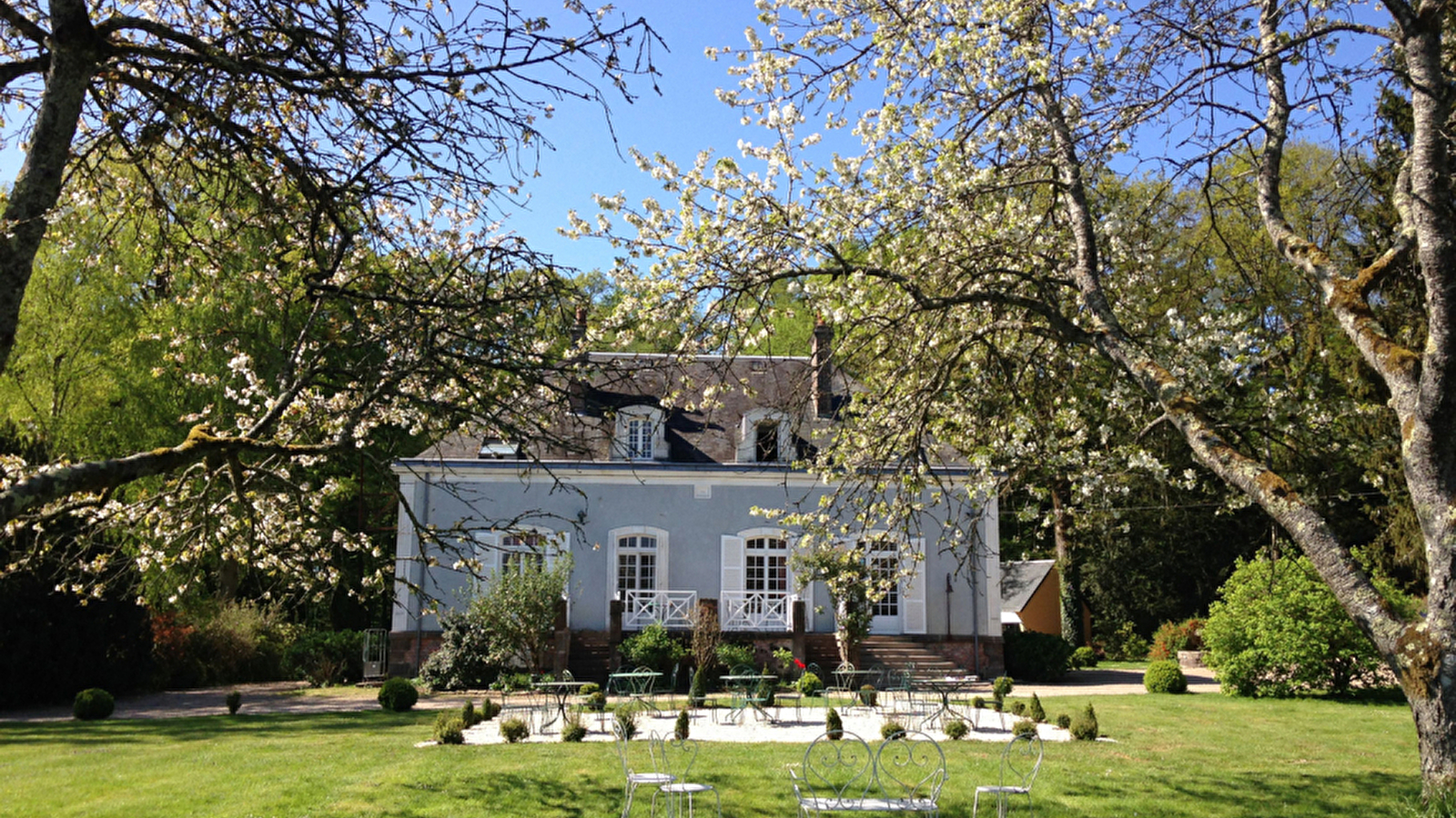 Hôtel Les Grands Chênes