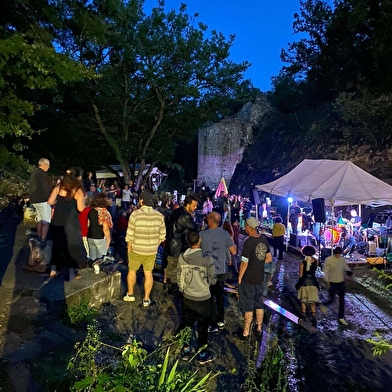 Concert Barbecue - Mix Yolo de Navarre - Noyers-sur-Serein