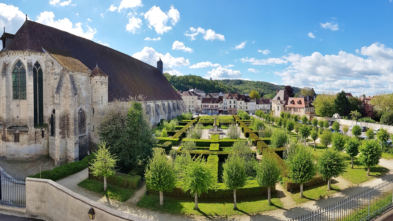 Hôtel-Dieu de Tonnerre