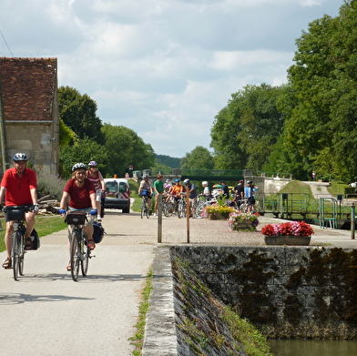 Escapade Journée - Lavoirs et vignobles de l'Auxerrois