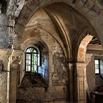 Abbaye Saint-Martin-du-Bourg - AVALLON