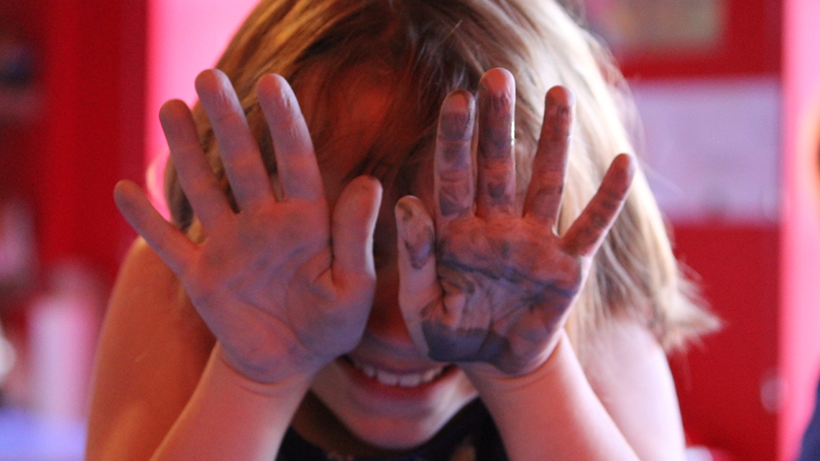 Un atelier pour apprendre les techniques de nos ancêtres pour dessiner dans les grottes !