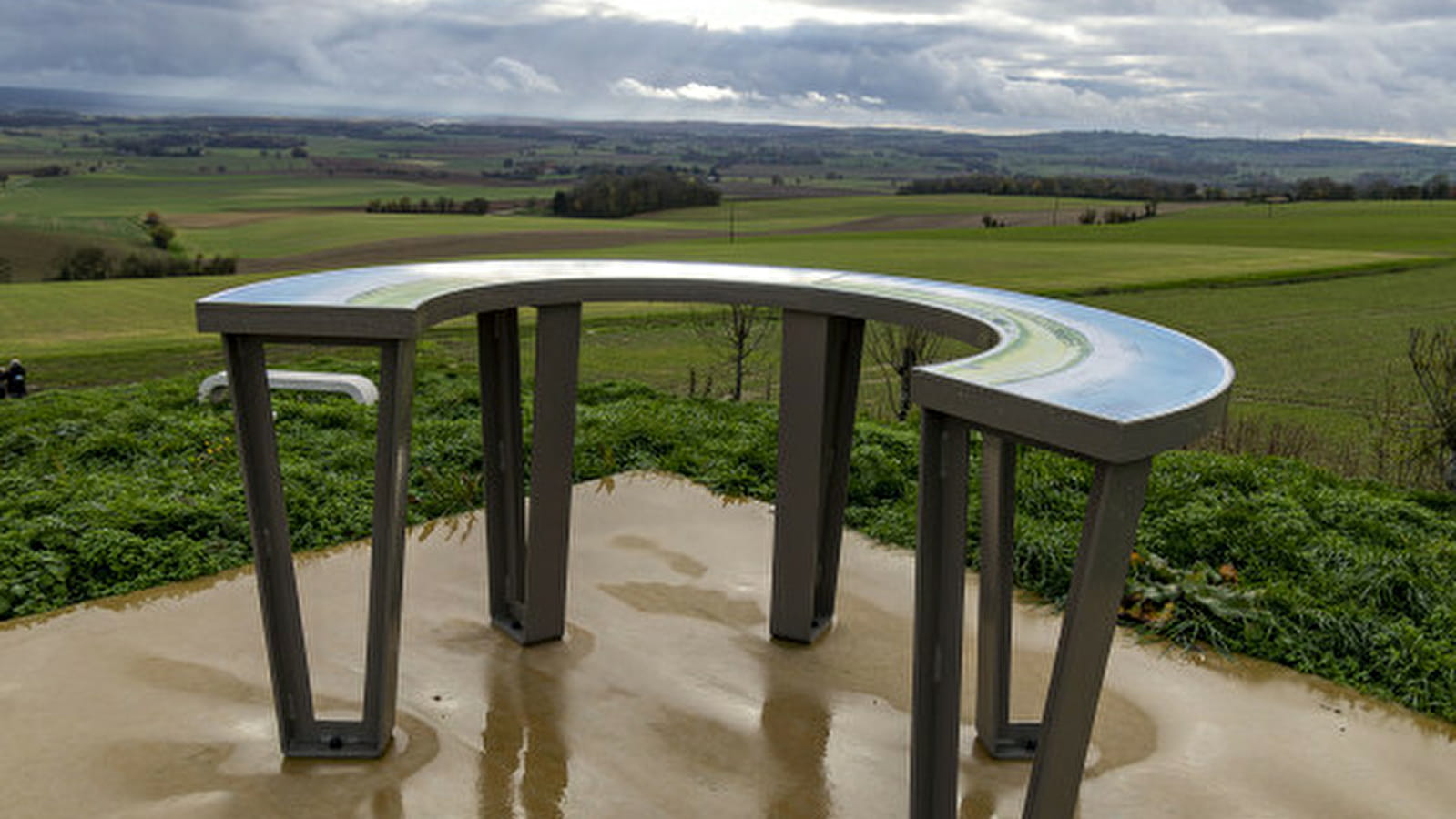 Panoramas et table d'orientation à Perreuse