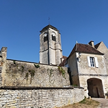 Que dirais-tu de découvrir un village de l’Yonne et ses environs tout en t’amusant ? - CHATEL-CENSOIR