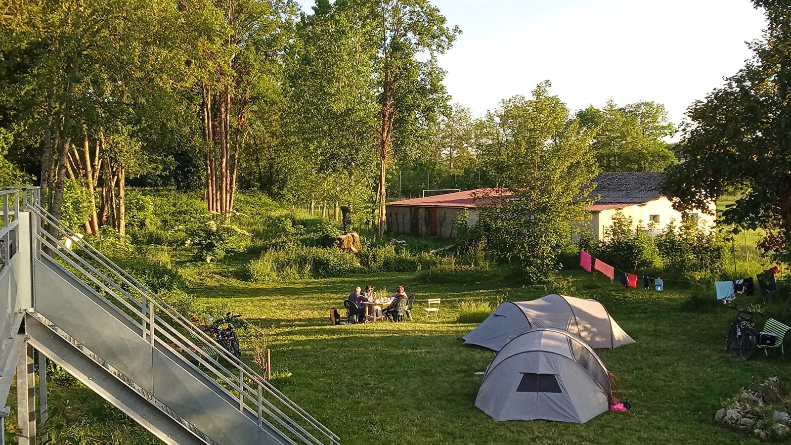 Au Bistrot du Canal - Camping